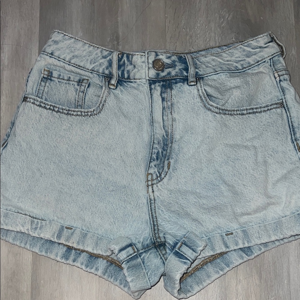 PacSun Light Wash High-Rise Jean Shorts